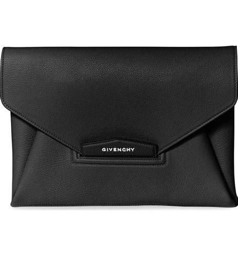 givenchy medium antigona envelope